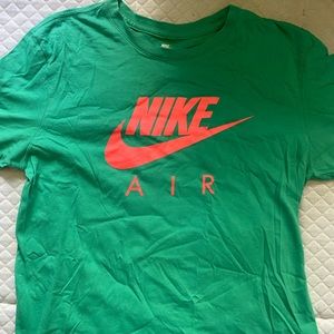 Nike Air Tee (athletic cut)